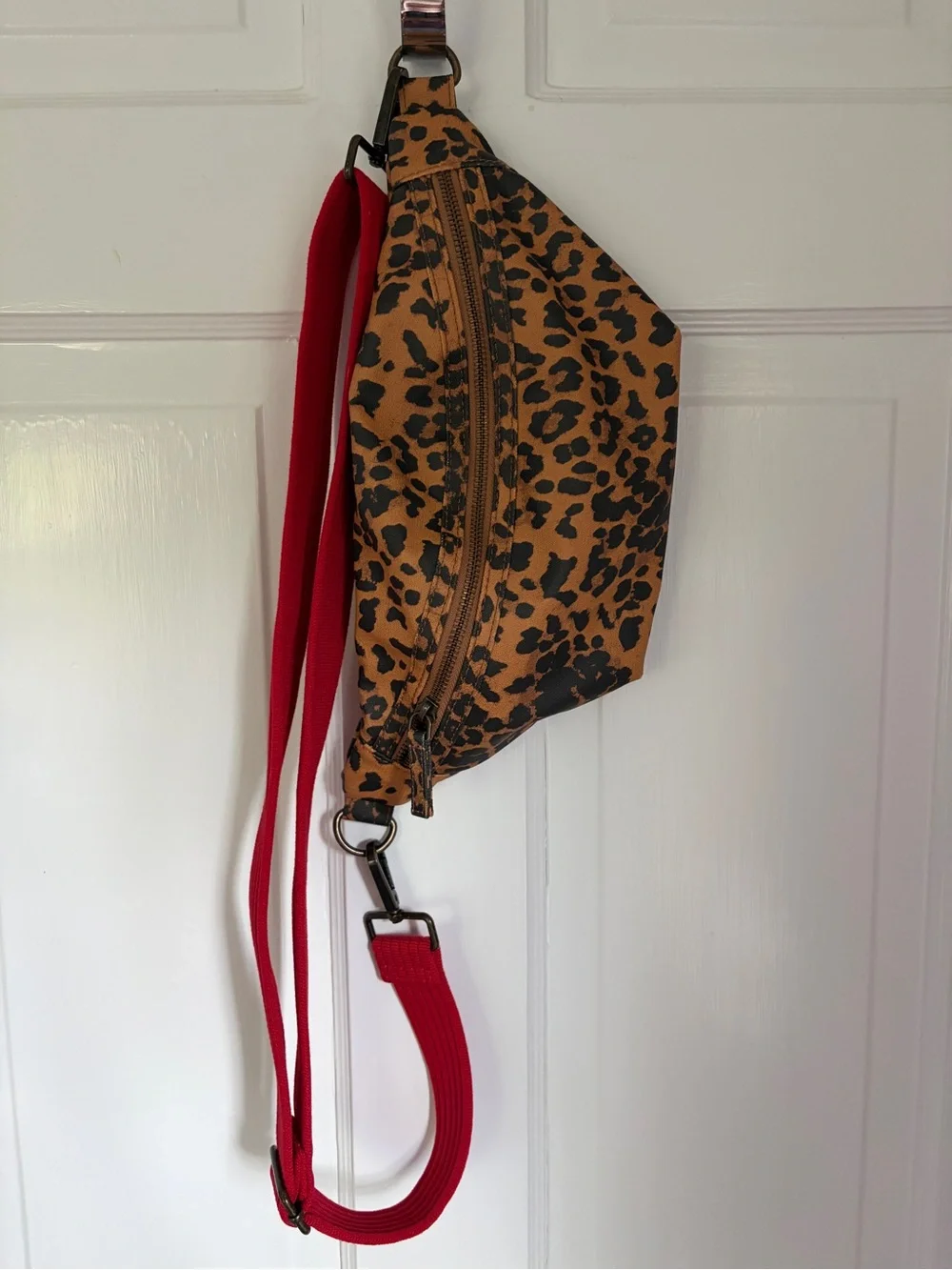 Marine Layer Leopard Print Fanny Pack - Picture 2 of 9